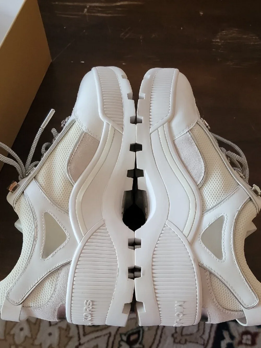 NIB Michael Kors Brooke Leather And  Scuba Trek Lace-Up Sneakers
